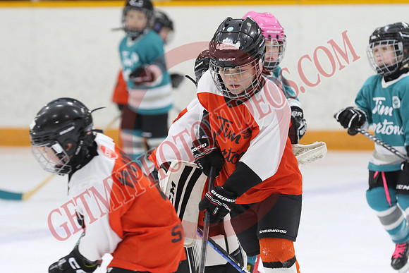 7Z7A4023_11 30 am - U7 - Quinte West Golden Hawks vs Newcastle Teal 3 - Duncan B