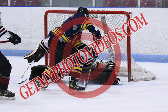 7Z7A6823_9 15 am – U18 PB – New Hamburg Huskies 1 vs Tillsonburg Tornadoes 1 – Memorial
