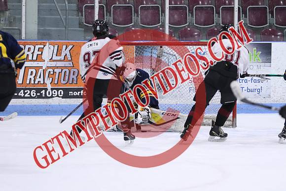 7Z7A3637_8 00 am – U18 PA – New Hamburg Huskies 4 vs Tillsonburg Tornadoes 2 – Memorial