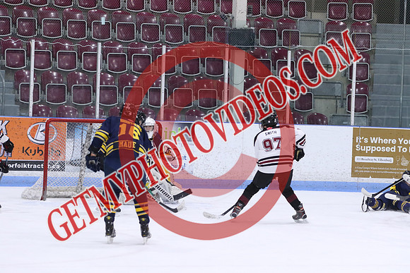 7Z7A3794_8 00 am – U18 PA – New Hamburg Huskies 4 vs Tillsonburg Tornadoes 2 – Memorial