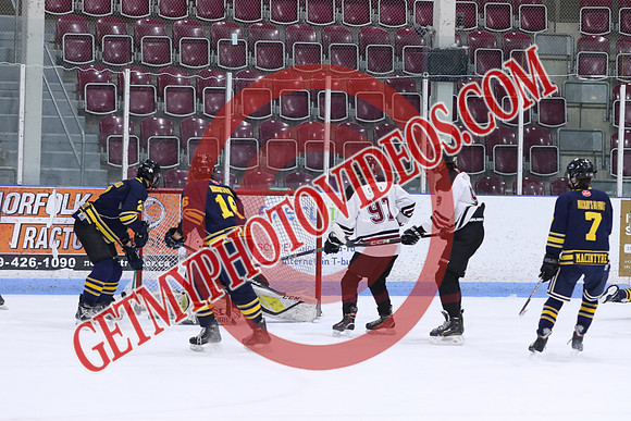 7Z7A3797_8 00 am – U18 PA – New Hamburg Huskies 4 vs Tillsonburg Tornadoes 2 – Memorial