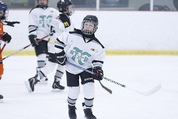 20251213-2411_10 00 AM-U11-Twin Centre Stars U11 LL2 VS Georgina Blaze-Trisan Centre