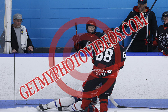 20251031-0481_9 25 am – U15B – Bruce-Gray Bulls vs Belle River Jr Canadiens – CC