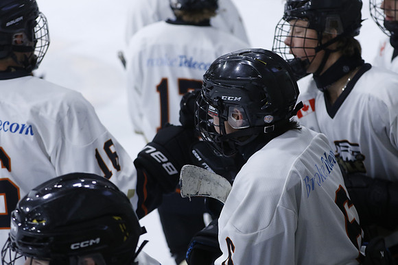 20251031-10633_12 40 pm – U18B – Belle River Jr Canadiens vs East Lambton Eagles – Memorial
