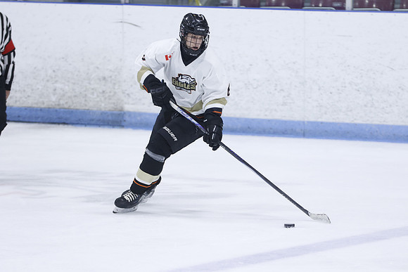 20251031-10906_12 40 pm – U18B – Belle River Jr Canadiens vs East Lambton Eagles – Memorial