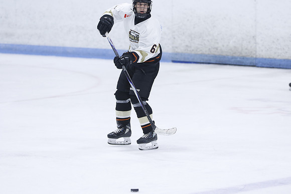 20251031-10909_12 40 pm – U18B – Belle River Jr Canadiens vs East Lambton Eagles – Memorial