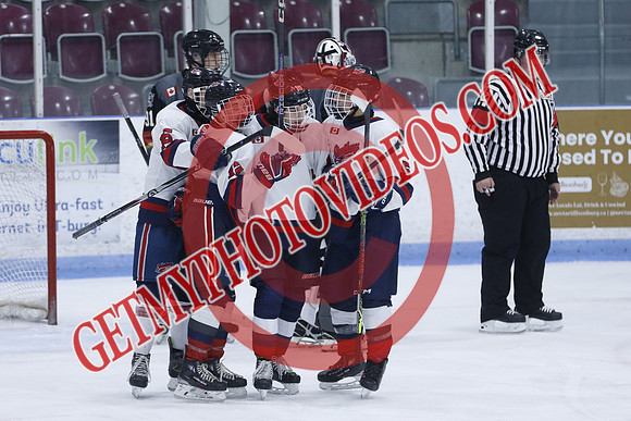 20251031-37414_6 30 pm – U18B – South Huron Sabres vs Strathroy Jr Rockets – Memorial
