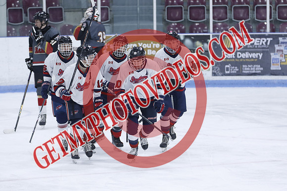 20251031-37416_6 30 pm – U18B – South Huron Sabres vs Strathroy Jr Rockets – Memorial