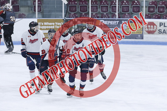 20251031-37421_6 30 pm – U18B – South Huron Sabres vs Strathroy Jr Rockets – Memorial
