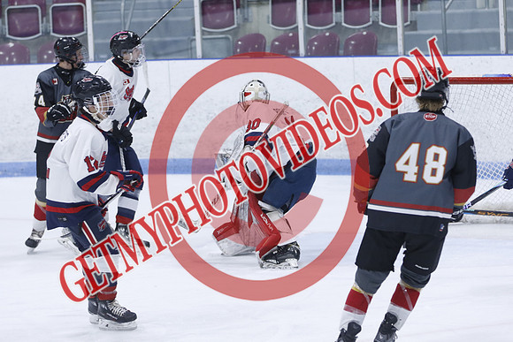 20251031-37880_6 30 pm – U18B – South Huron Sabres vs Strathroy Jr Rockets – Memorial