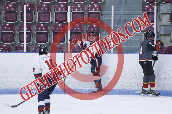 20251031-38319_6 30 pm – U18B – South Huron Sabres vs Strathroy Jr Rockets – Memorial