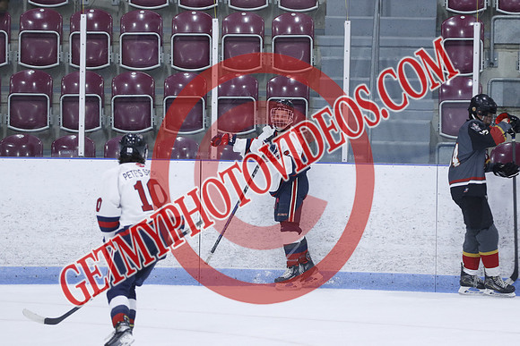 20251031-38320_6 30 pm – U18B – South Huron Sabres vs Strathroy Jr Rockets – Memorial