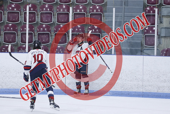 20251031-38325_6 30 pm – U18B – South Huron Sabres vs Strathroy Jr Rockets – Memorial