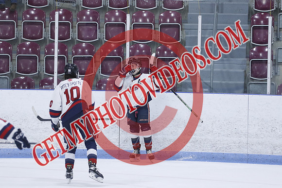 20251031-38327_6 30 pm – U18B – South Huron Sabres vs Strathroy Jr Rockets – Memorial