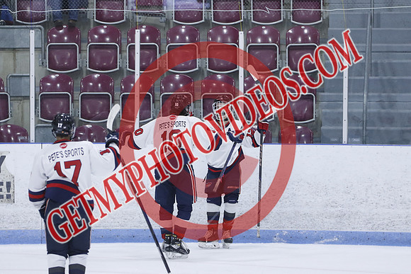 20251031-38333_6 30 pm – U18B – South Huron Sabres vs Strathroy Jr Rockets – Memorial