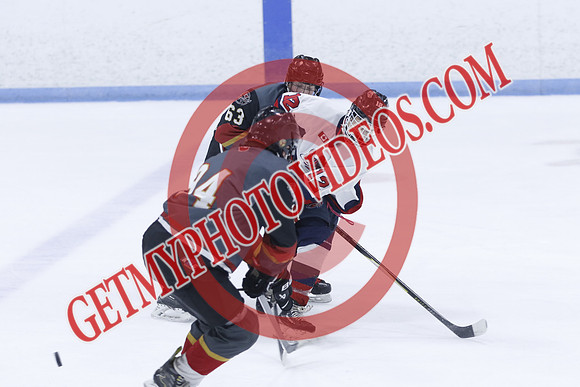 20251031-39136_6 30 pm – U18B – South Huron Sabres vs Strathroy Jr Rockets – Memorial