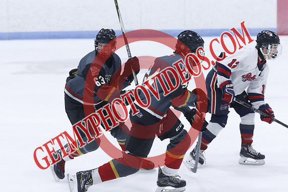 20251031-39141_6 30 pm – U18B – South Huron Sabres vs Strathroy Jr Rockets – Memorial