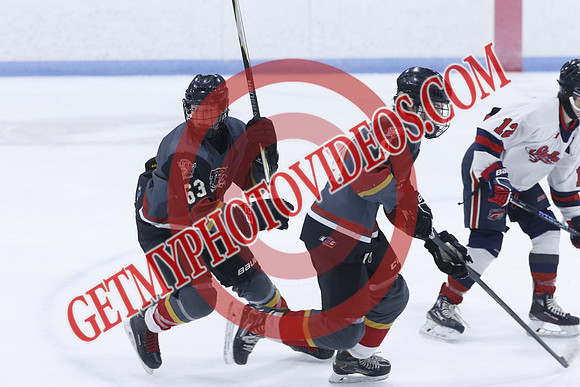 20251031-39142_6 30 pm – U18B – South Huron Sabres vs Strathroy Jr Rockets – Memorial