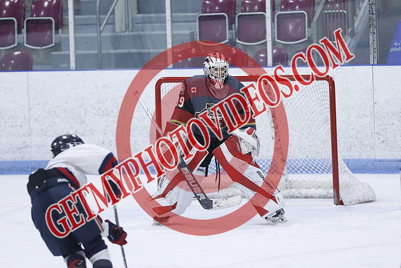 20251031-39157_6 30 pm – U18B – South Huron Sabres vs Strathroy Jr Rockets – Memorial