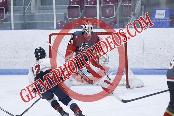 20251031-39160_6 30 pm – U18B – South Huron Sabres vs Strathroy Jr Rockets – Memorial