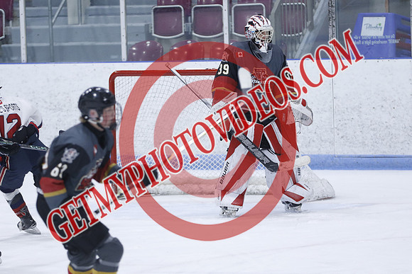20251031-39166_6 30 pm – U18B – South Huron Sabres vs Strathroy Jr Rockets – Memorial