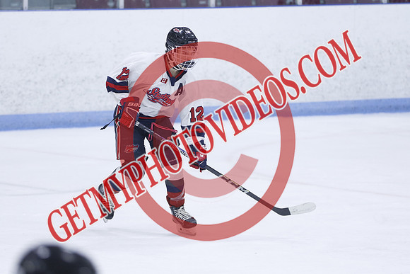 20251031-39172_6 30 pm – U18B – South Huron Sabres vs Strathroy Jr Rockets – Memorial