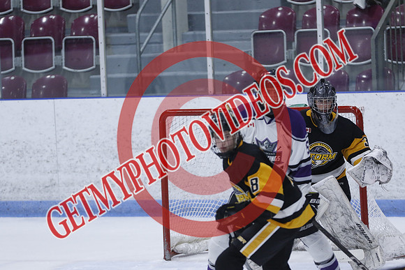 20251031-27378_4 10 pm – U18A – South Oxford Storm vs Haldimand River Kings – Memorial