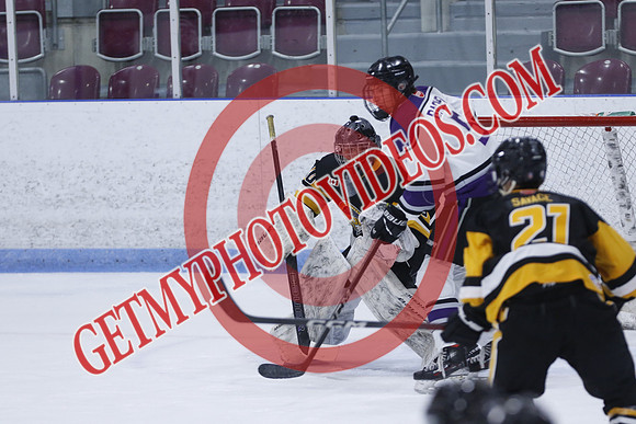 20251031-27381_4 10 pm – U18A – South Oxford Storm vs Haldimand River Kings – Memorial