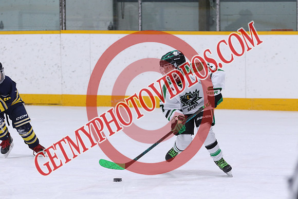 7Z7A9610_11 30 AM-U10 A-New Hamburg HUSKIES VS Windsor JR SPITFIRES-Erickson Arena