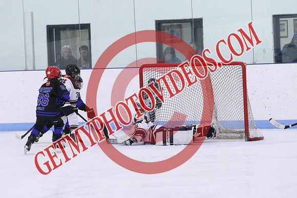 7Z7A1791_2 00 pm - U11SL - Peterborough Petes vs Orono Leafs