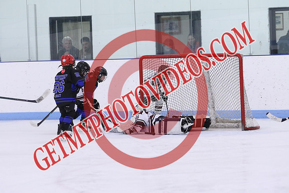 7Z7A1794_2 00 pm - U11SL - Peterborough Petes vs Orono Leafs
