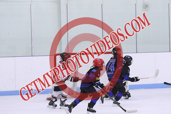 7Z7A1884_2 00 pm - U11SL - Peterborough Petes vs Orono Leafs