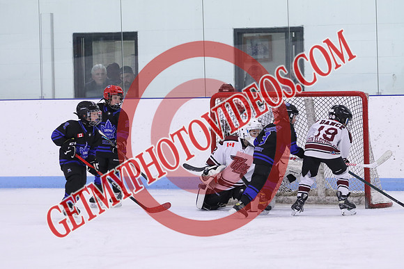 7Z7A1928_2 00 pm - U11SL - Peterborough Petes vs Orono Leafs