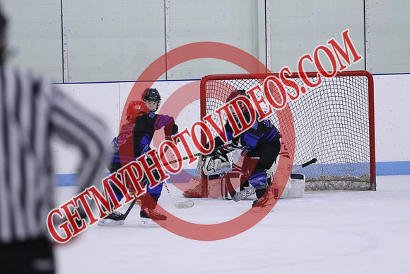 7Z7A2585_2 00 pm - U11SL - Peterborough Petes vs Orono Leafs