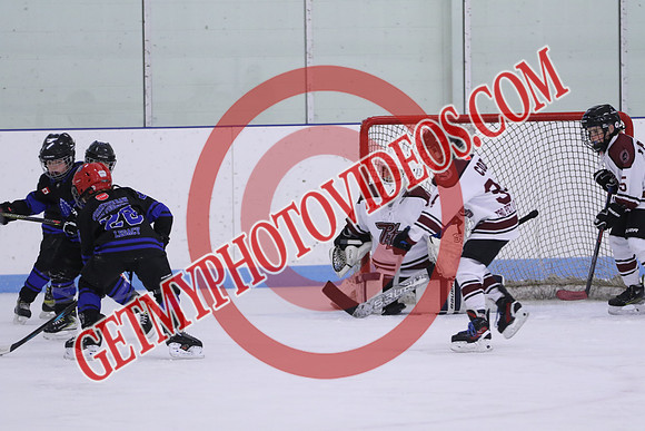 7Z7A2590_2 00 pm - U11SL - Peterborough Petes vs Orono Leafs