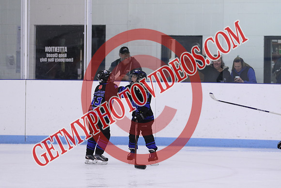 7Z7A1116_2 00 pm - U11SL - Peterborough Petes vs Orono Leafs