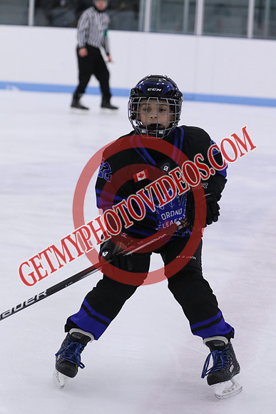 7Z7A1187_2 00 pm - U11SL - Peterborough Petes vs Orono Leafs
