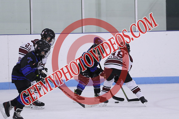 7Z7A1250_2 00 pm - U11SL - Peterborough Petes vs Orono Leafs