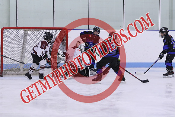 7Z7A0052_2 00 pm - U11SL - Peterborough Petes vs Orono Leafs