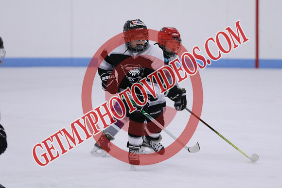 7Z7A3900_10 00 am - U13LL - Northumberland Nighthawks Black vs Orono Leafs 4