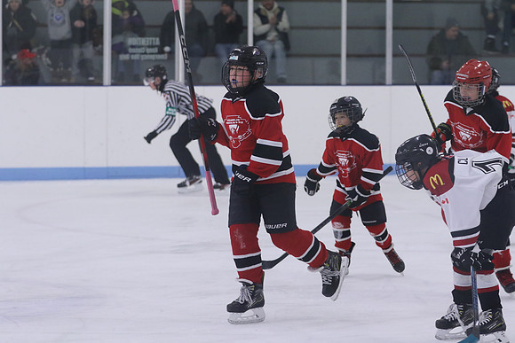 7Z7A0181_3 00 pm - U11LL - Northumberland Nighthawks Red 67s vs Centre Hastings Grizzlies Black