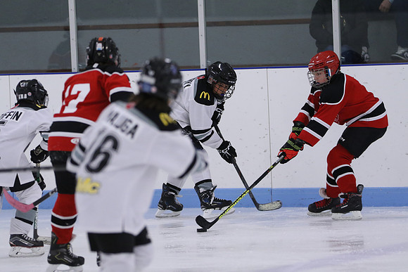 7Z7A0241_9 00 am - U11LL - Northumberland Nighthawks Red 67s vs Orono Leafs 2