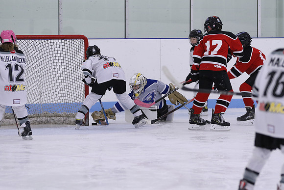 7Z7A0368_9 00 am - U11LL - Northumberland Nighthawks Red 67s vs Orono Leafs 2