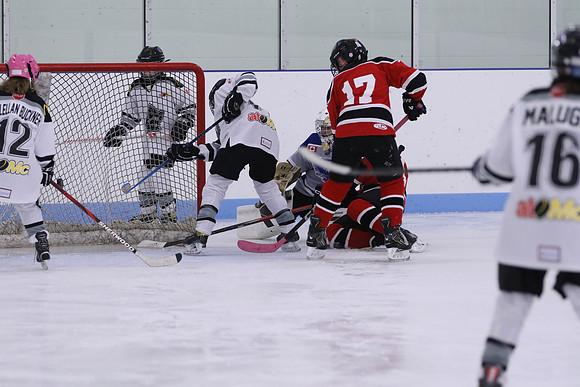 7Z7A0374_9 00 am - U11LL - Northumberland Nighthawks Red 67s vs Orono Leafs 2