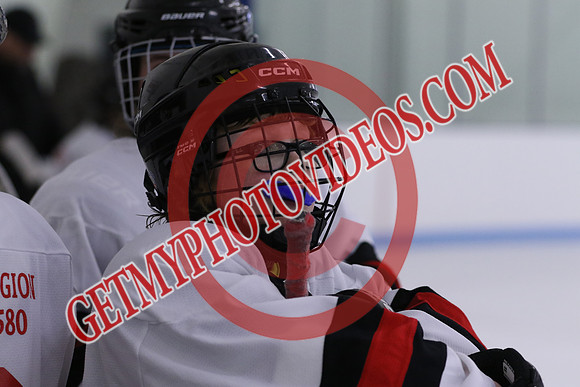 7Z7A5509_11 00 am - U13LL - Grafton Gryphons vs Orono Leafs 1