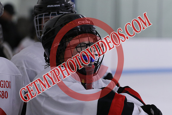 7Z7A5510_11 00 am - U13LL - Grafton Gryphons vs Orono Leafs 1