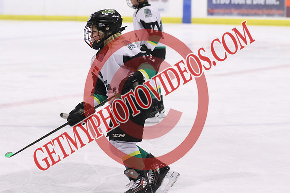 7Z7A3872_1 45 pm - LL2 - Aylmer White vs Petrolia - Eastlink