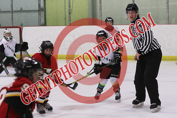 7Z7A4238_1 45 pm - LL2 - Aylmer White vs Petrolia - Eastlink