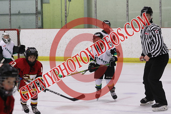 7Z7A4241_1 45 pm - LL2 - Aylmer White vs Petrolia - Eastlink