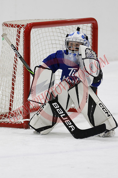 _63A7620_11 00 am - U7D2 - Port Colborne Blue vs Cayuga Stars Green - GREEN A
